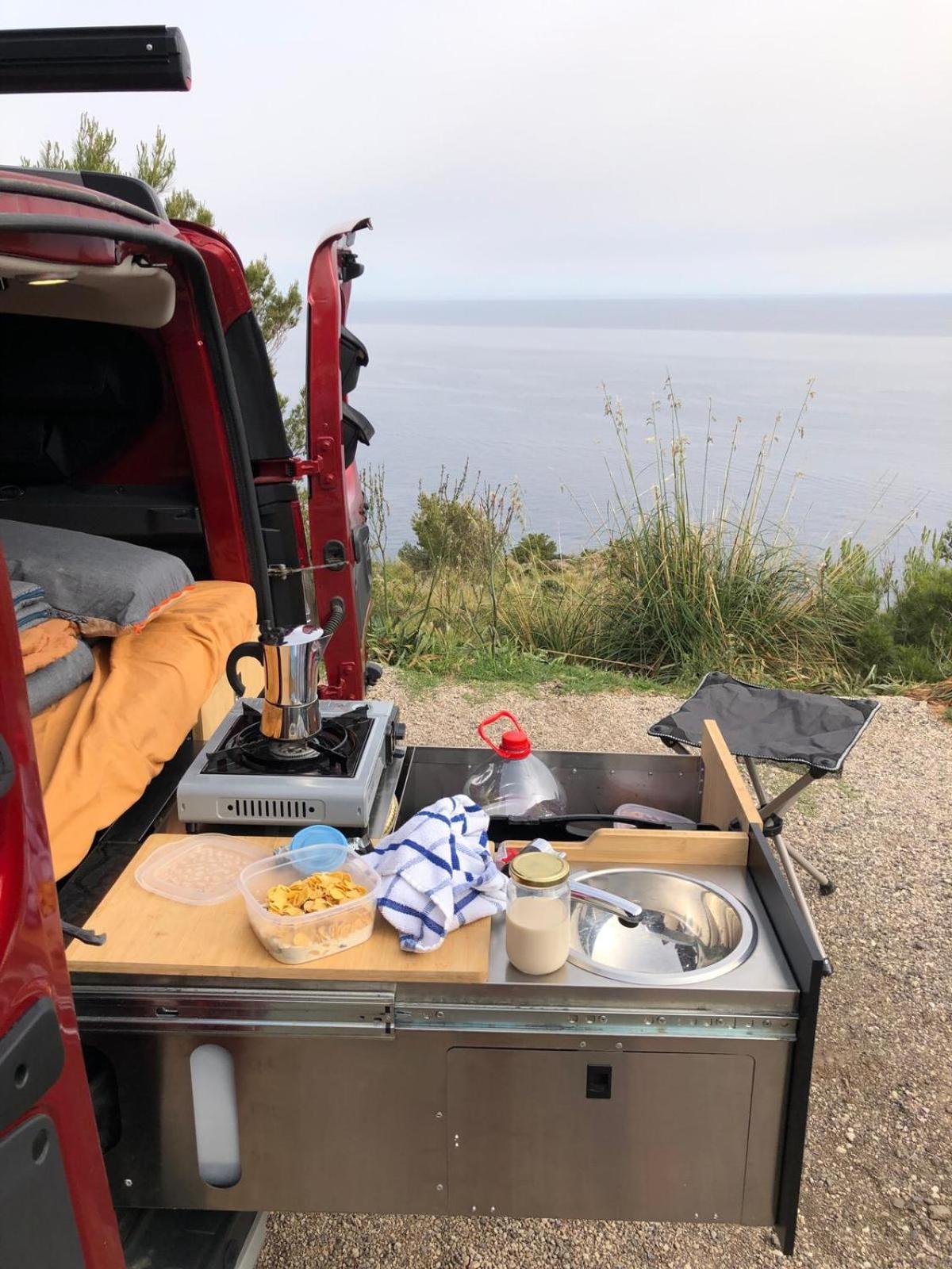 Dacia Dokker Camperiz Hotel Palma Kültér fotó